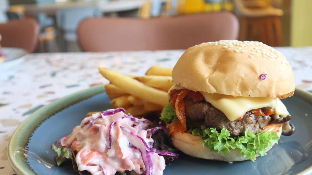 Dining- Website